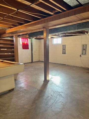 5 Westwood Drive, Mt Vernon, IL 62864