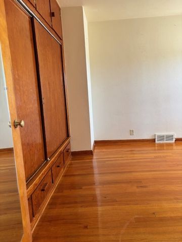 5 Westwood Drive, Mt Vernon, IL 62864