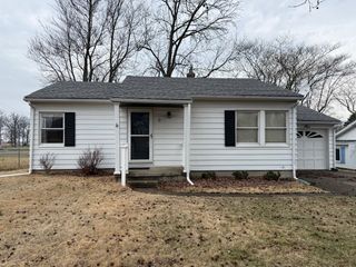 5 Westwood Drive, Mt Vernon, IL 62864