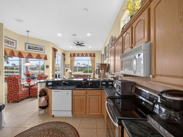 8918 First Tee Road, Port St. Lucie, FL 34986