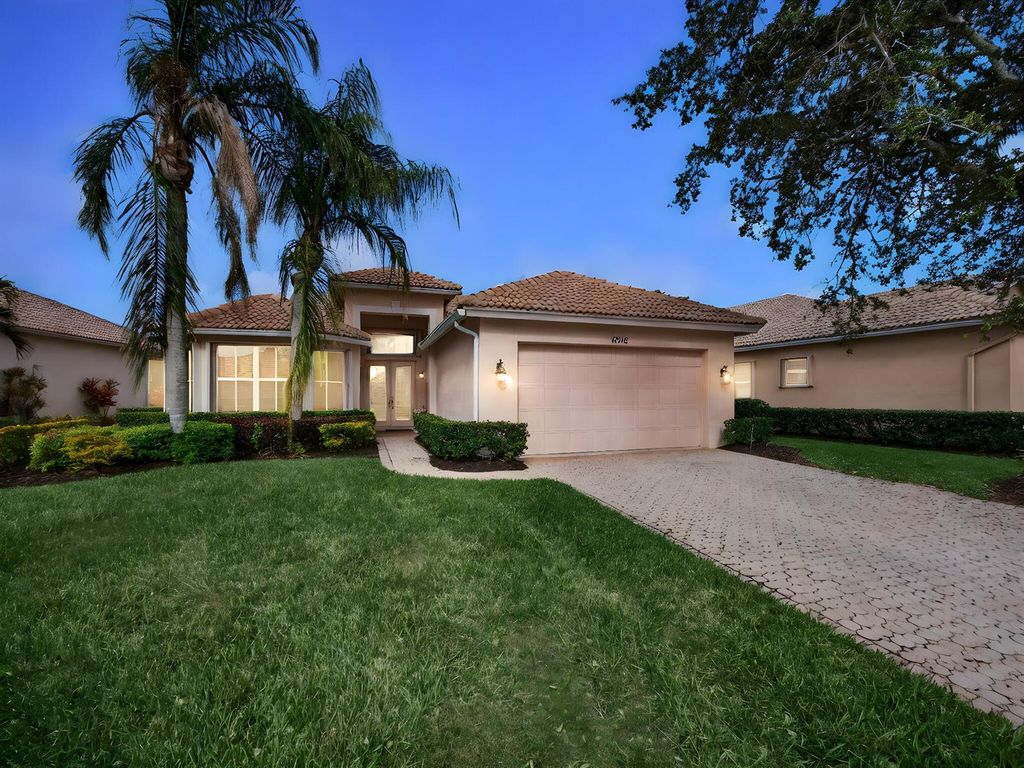 8918 First Tee Road, Port St. Lucie, FL 34986