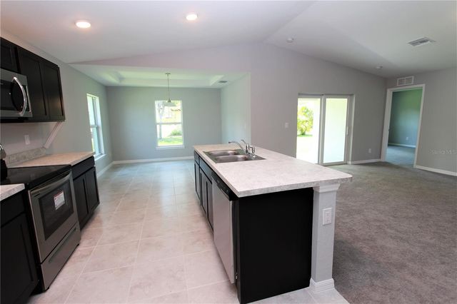 154 AUSTRALIAN DRIVE, Rotonda West, FL 33947