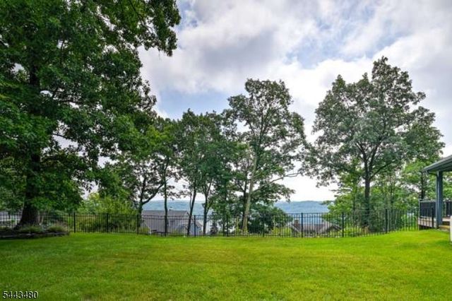 185 Alpine Trl, Sparta Twp., NJ 07871