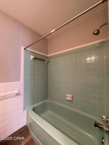 1010 W 12th Court, Panama City, FL 32401