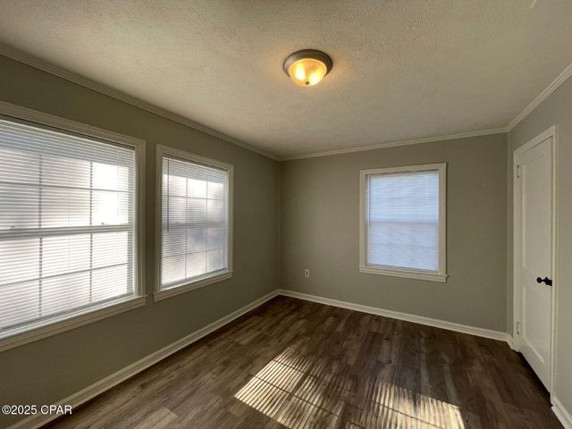 1010 W 12th Court, Panama City, FL 32401
