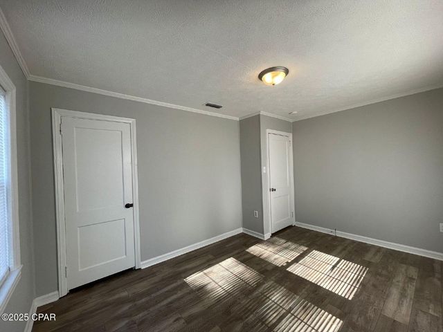 1010 W 12th Court, Panama City, FL 32401
