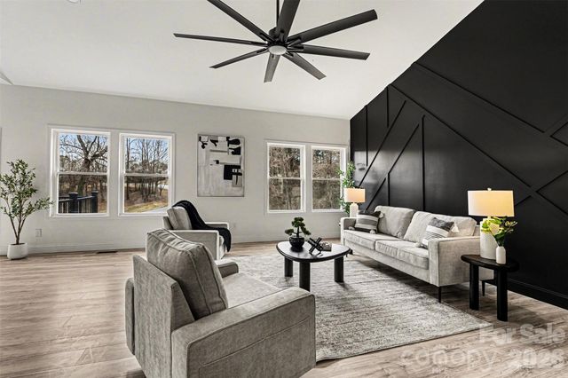 3137 Riber Lane, Claremont, NC 28610