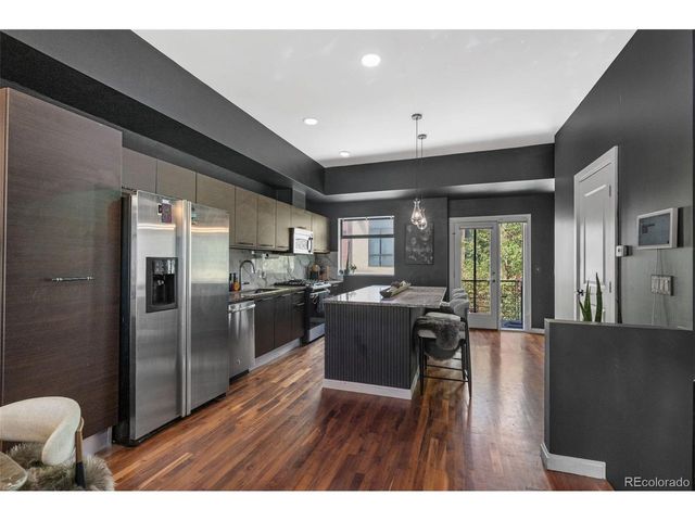 2325 Walnut St 4, Denver, CO 80205