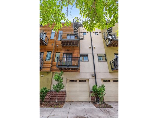 2325 Walnut St 4, Denver, CO 80205