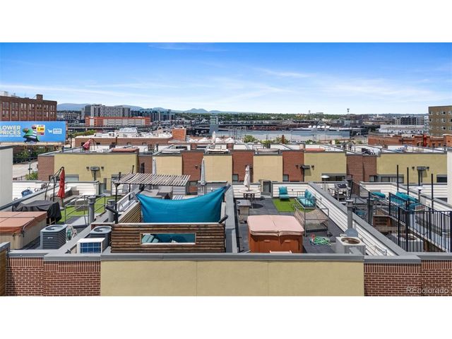 2325 Walnut St 4, Denver, CO 80205