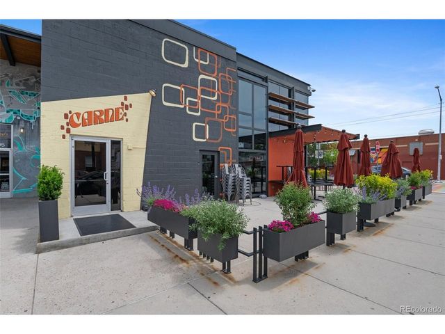 2325 Walnut St 4, Denver, CO 80205