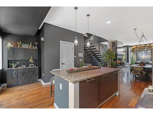 2325 Walnut St 4, Denver, CO 80205