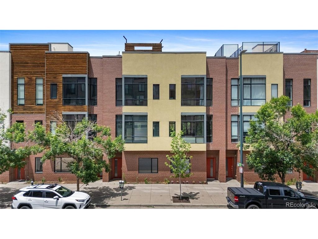 2325 Walnut St 4, Denver, CO 80205