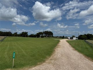 584 Birdsong Lane, Gholson, TX 76705