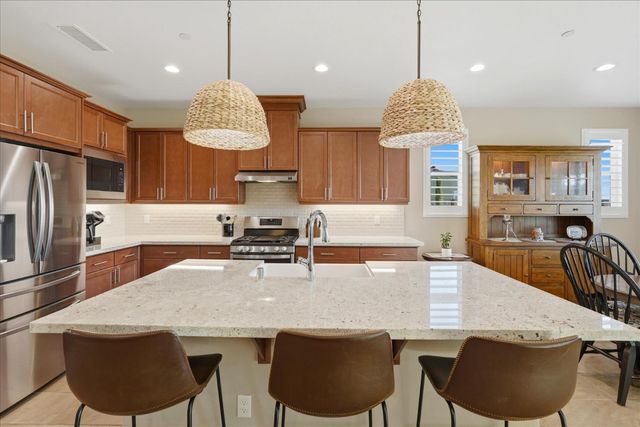 4314 Little Canyon Drive, Madera, CA 93636