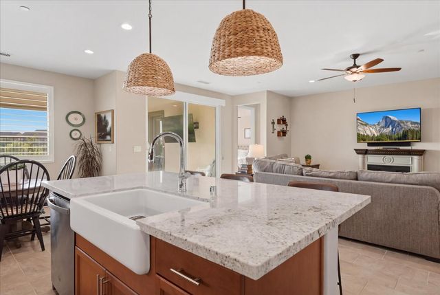 4314 Little Canyon Drive, Madera, CA 93636