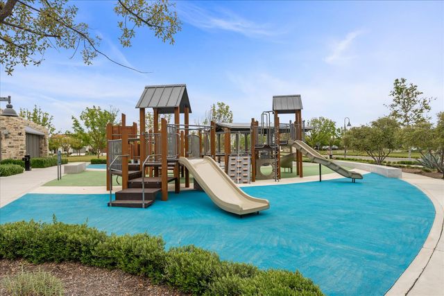 4314 Little Canyon Drive, Madera, CA 93636