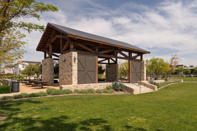 4314 Little Canyon Drive, Madera, CA 93636