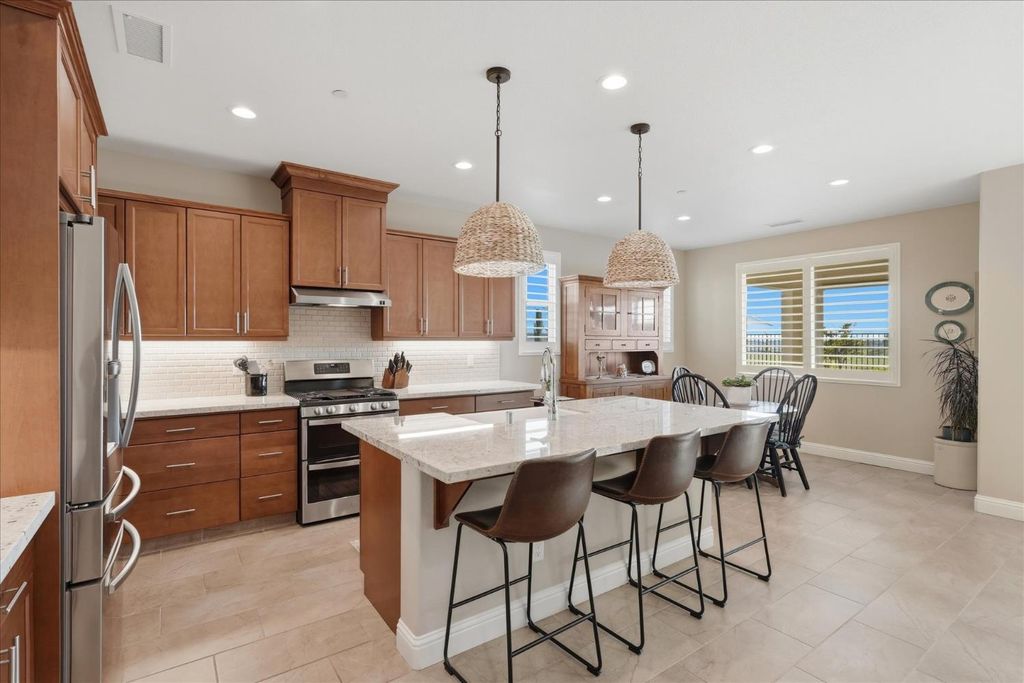 Image 12 of property listing at 4314 Little Canyon Drive, Madera, CA 93636