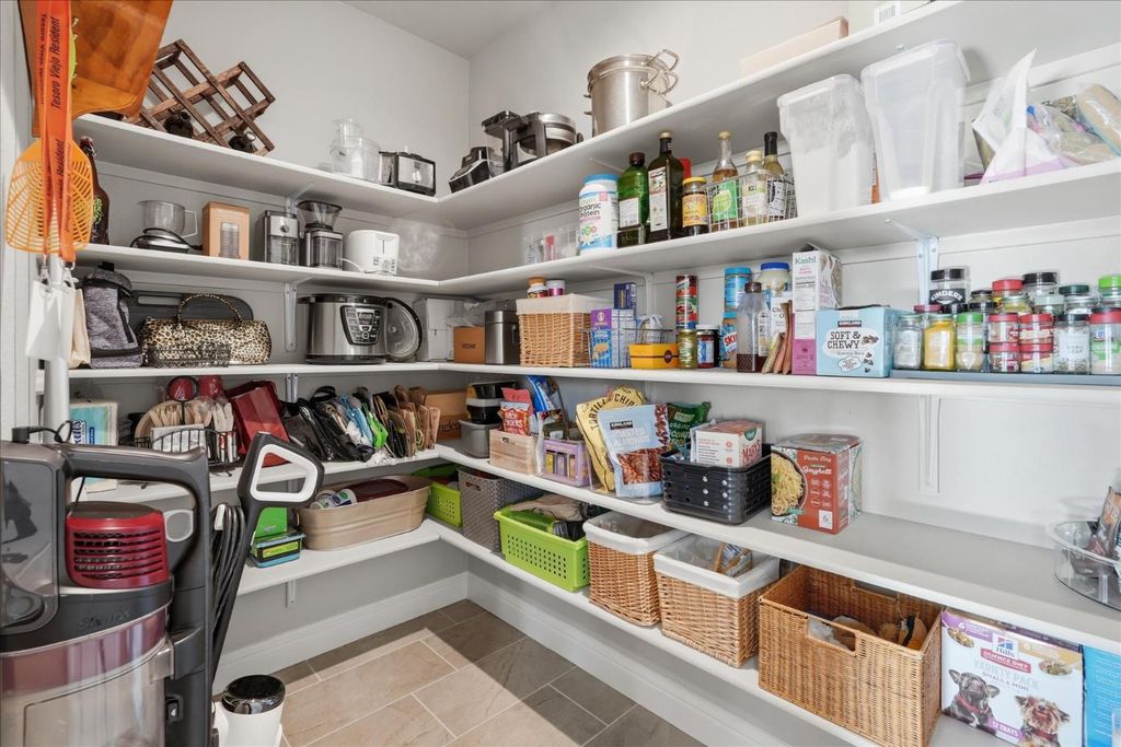 Image 18 of property listing at 4314 Little Canyon Drive, Madera, CA 93636