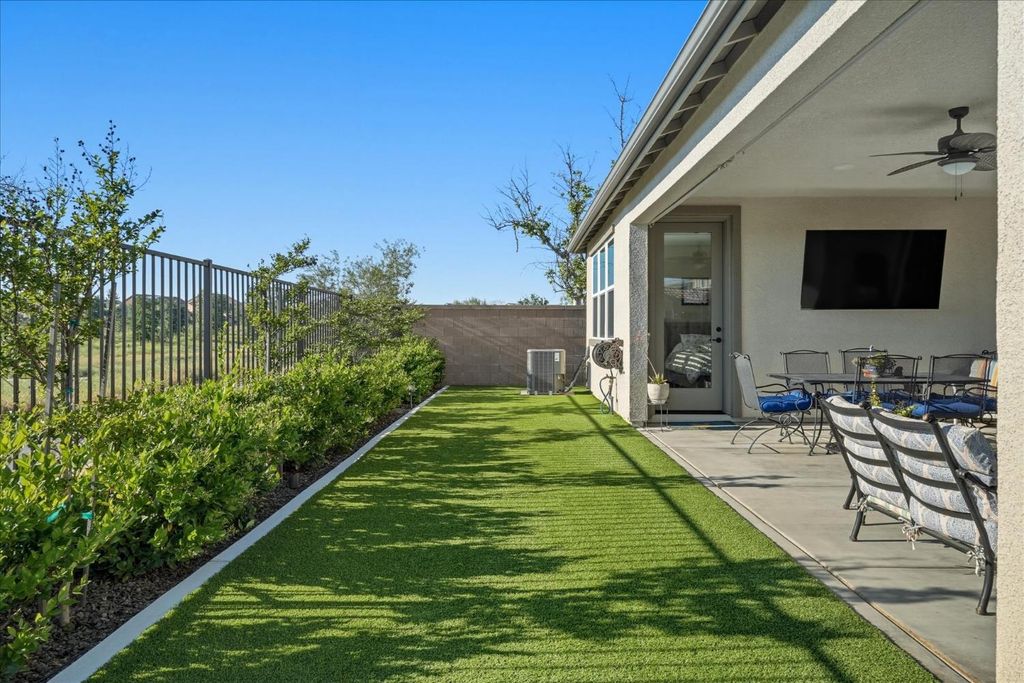 Image 40 of property listing at 4314 Little Canyon Drive, Madera, CA 93636