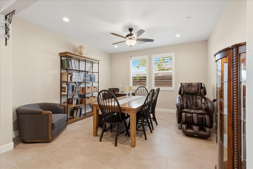 Image 8 of property listing at 4314 Little Canyon Drive, Madera, CA 93636