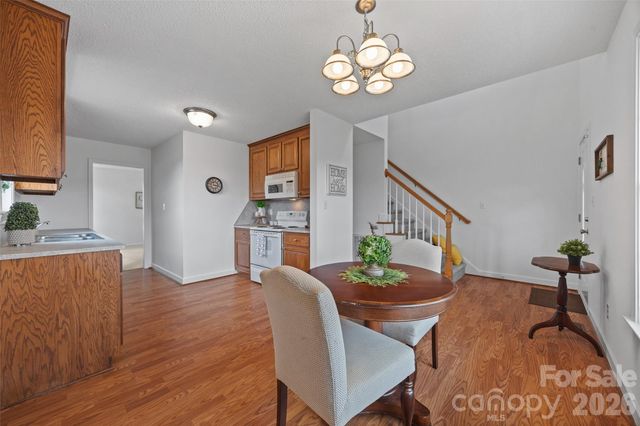 4660 Garys Place, Crouse, NC 28033