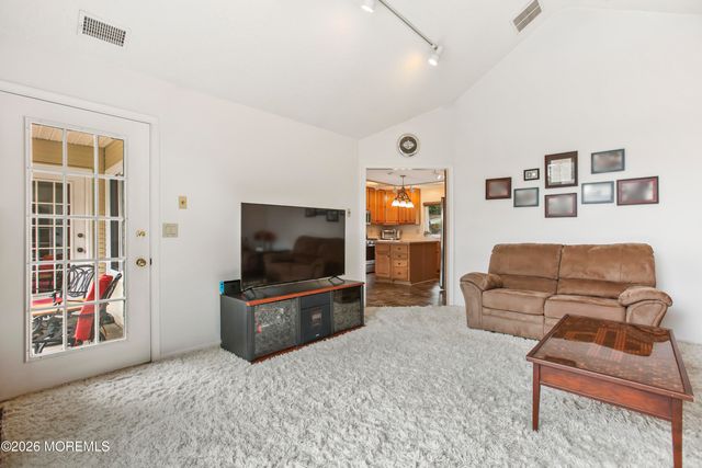 1840 Paterson Avenue, Whiting, NJ 08759
