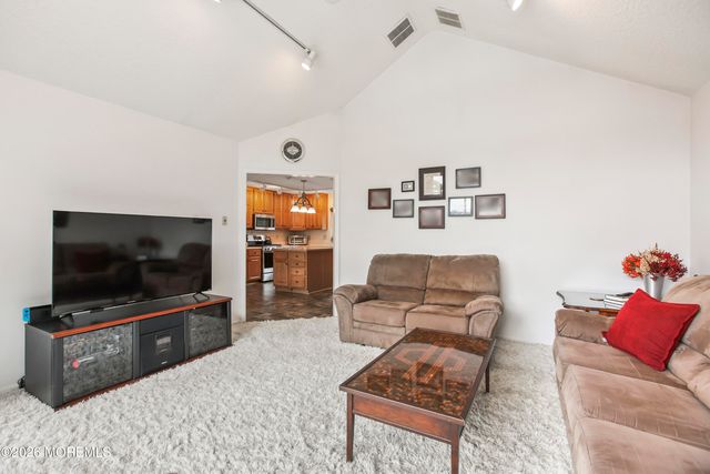 1840 Paterson Avenue, Whiting, NJ 08759