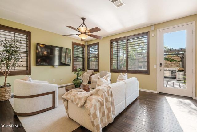 6625 Pinnacle Way, Moorpark, CA 93021