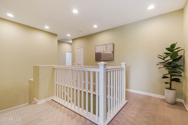 6625 Pinnacle Way, Moorpark, CA 93021