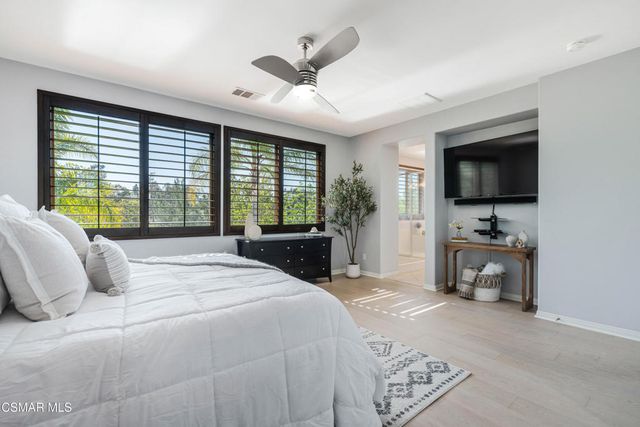 6625 Pinnacle Way, Moorpark, CA 93021