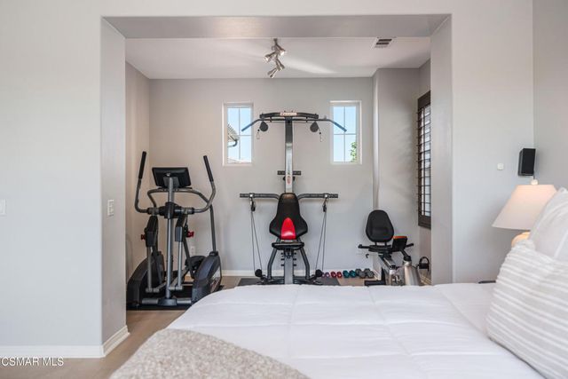 6625 Pinnacle Way, Moorpark, CA 93021