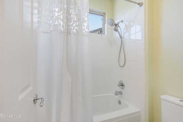 6625 Pinnacle Way, Moorpark, CA 93021