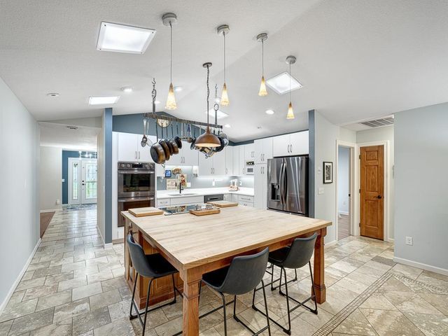 3906 Arthur Street NE, Columbia Heights, MN 55421