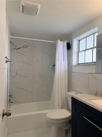 1101 Hillcrest Ct 206, Hollywood, FL 33021