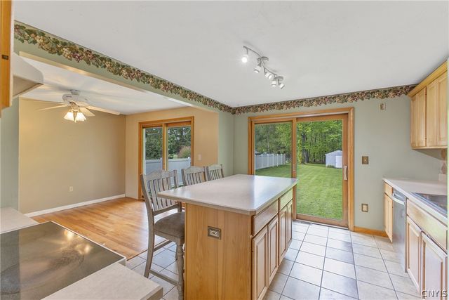 6643 East Taft Road, Cicero, NY 13057