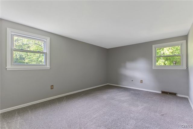 6643 East Taft Road, Cicero, NY 13057
