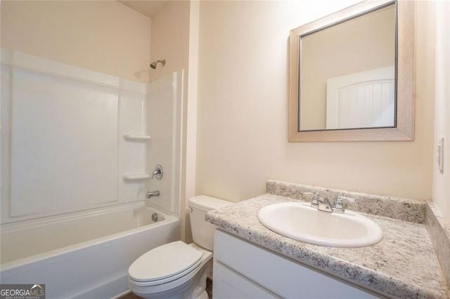 5480 Barberry Avenue, Oakwood, GA 30566