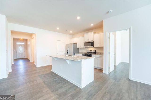 5480 Barberry Avenue, Oakwood, GA 30566