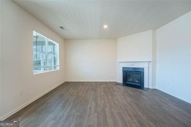 5480 Barberry Avenue, Oakwood, GA 30566