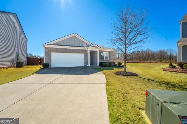 5480 Barberry Avenue, Oakwood, GA 30566