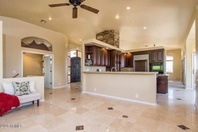 24200 N ALMA SCHOOL Road 8, Scottsdale, AZ 85255