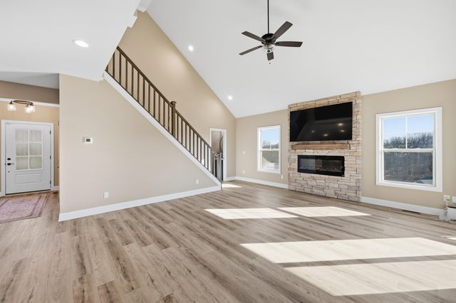 123 Hickory Grove Court, Georgetown, KY 40324