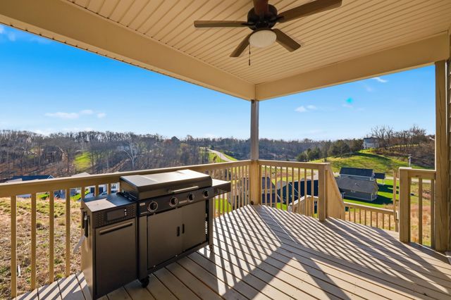 123 Hickory Grove Court, Georgetown, KY 40324