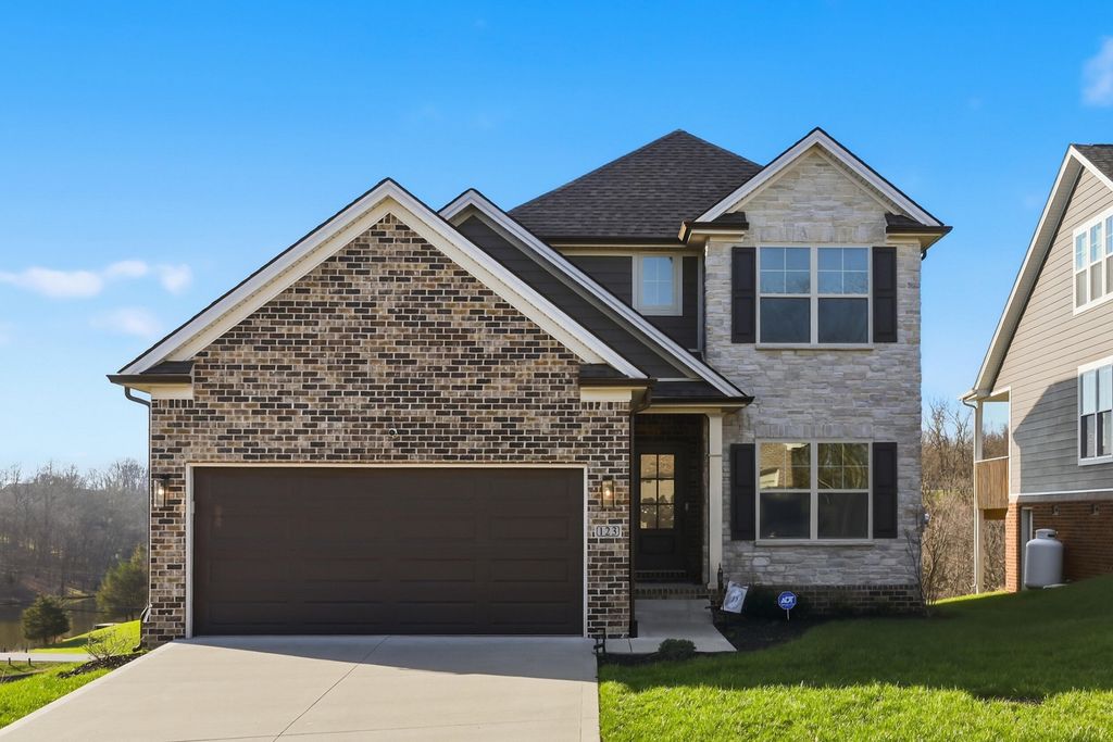 123 Hickory Grove Court, Georgetown, KY 40324