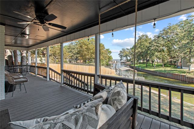 2500 Wildwood Way, Tool, TX 75143