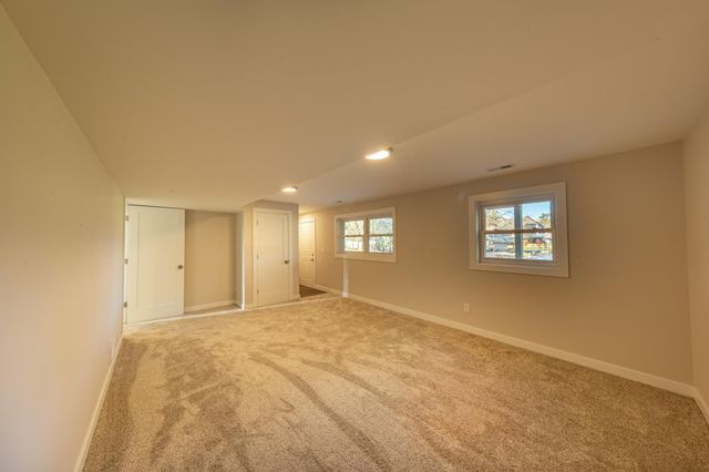 1250 13th Street NW, New Brighton, MN 55112