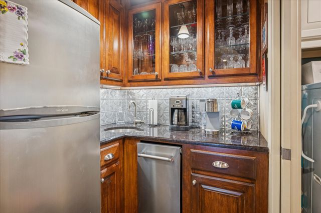 1118 Berkshire Court, Trophy Club, TX 76262