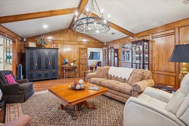 1118 Berkshire Court, Trophy Club, TX 76262